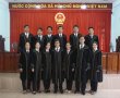 Cần Thơ: Các thẩm phán mặc áo choàng khi xét xử