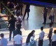 Người 'giải cứu' nhân viên hàng không có thể bị xem xét hành vi gây rối trật tự