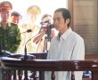 Một bị cáo cựu công an bị tạm giam không có lệnh?