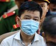 Cựu tổng giám đốc SCB khóc, nói 'không ngờ gây thiệt hại cho nhiều người'
